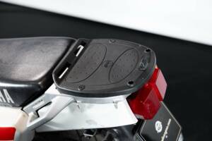 Image 14/35 of Yamaha DUMMY (1989)