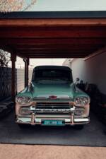 Image 5/6 of Chevrolet Apache Fleetside (1959)