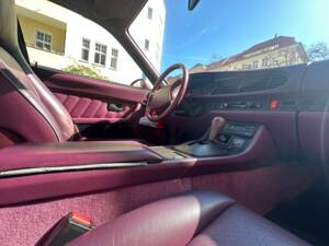 Image 41/84 of Porsche 968 (1992)