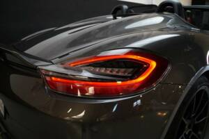 Image 14/50 of Porsche Boxster Spyder (2016)