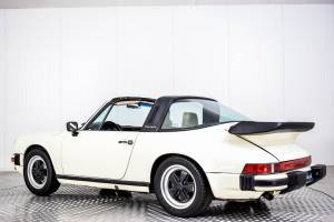 Image 20/50 of Porsche 911 SC 3.0 (1982)