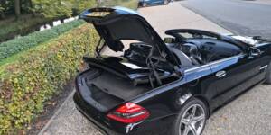 Image 24/45 of Mercedes-Benz SL 350 (2010)