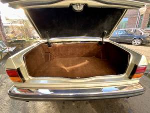 Image 8/14 of Rolls-Royce Silver Spirit (1981)