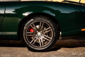 Image 51/70 of Jaguar XKR (2004)