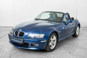 Image 17/50 of BMW Z3 2.2i (2001)