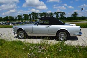 Image 3/18 de Alfa Romeo 2000 Spider (1960)