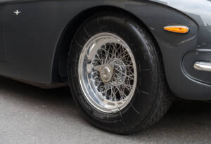 Image 12/30 of Lamborghini 400 GT (2+2) (1967)