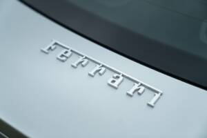 Image 17/50 of Ferrari F12berlinetta (2013)