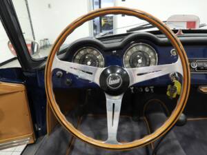 Image 5/15 of Lancia Aurelia B24 Convertible (1958)