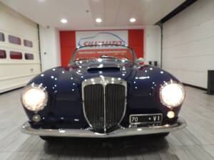 Image 10/15 of Lancia Aurelia B24 Convertible (1958)