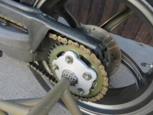 Bild 43/46 von Ducati 996 SPS (2000)