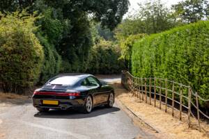 Image 43/50 of Porsche 911 Carrera 4S (2002)