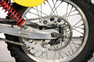 Image 16/46 of Suzuki PE 175 (1981)