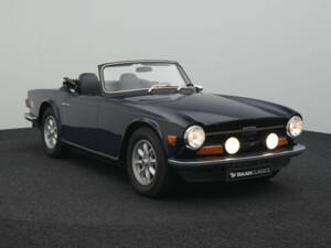 Image 6/33 of Triumph TR 6 (1969)