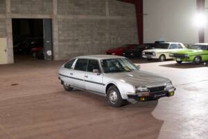 Afbeelding 16/47 van Citroën CX Prestige injection (1982)