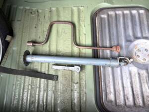 Image 10/13 of DAF Daffodil 31 (1964)