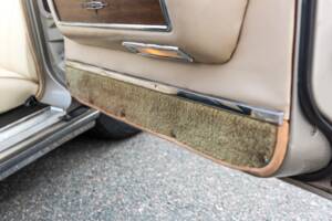 Bild 35/100 von Lincoln Continental Convertible (1965)
