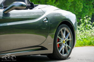 Image 57/85 of Ferrari California (2010)