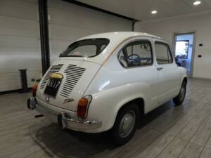 Image 4/15 de FIAT 600 D (1967)