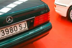 Image 15/50 of Mercedes-Benz SL 320 (1995)
