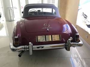 Image 13/33 de Mercedes-Benz 190 SL (1957)