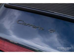 Image 26/33 de Porsche 911 Carrera 4 (1992)