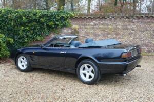 Image 33/50 of Aston Martin Virage Volante (1994)