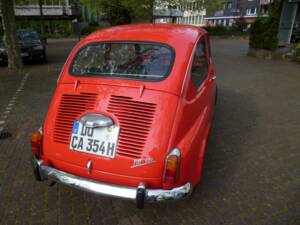 Image 9/32 of SEAT 600 D (1972)