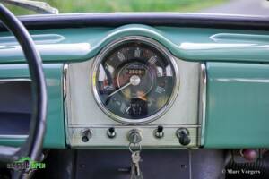 Image 9/34 de Morris Minor 1000 Traveller (1971)