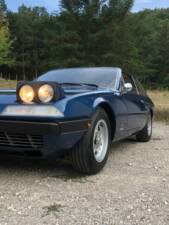 Image 5/77 of Ferrari 365 GT4 2+2 (1975)