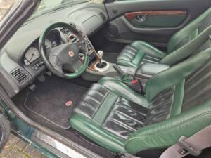 Imagen 9/24 de MG F 1.8i (2001)
