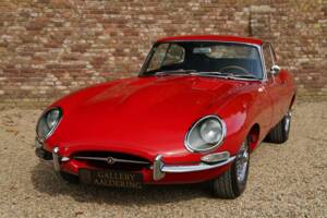 Afbeelding 21/50 van Jaguar E-Type 3.8 (1963)