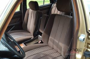 Bild 26/39 von Mercedes-Benz 300 SE (1986)