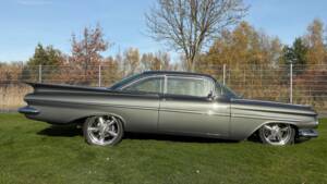 Bild 9/39 von Chevrolet Impala Sport Coupe (1959)