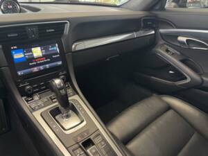 Bild 16/27 von Porsche 911 Turbo (2018)