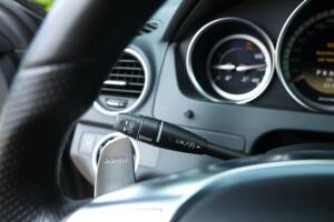 Bild 49/50 von Mercedes-Benz C 63 AMG (2012)