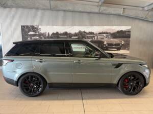 Image 2/18 of Land Rover Range Rover Sport V8 Supercharged (2016)