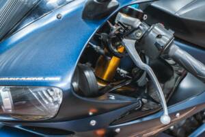 Image 33/46 de Yamaha YZF-R1 (2006)