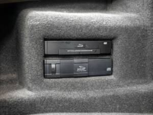 Bild 25/34 von Jaguar XJR 4.0 (2001)