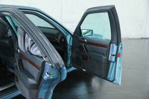 Bild 46/50 von Mercedes-Benz S 600 L (1999)