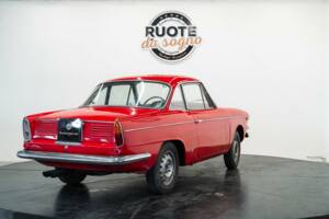 Image 6/22 of FIAT 750 Vignale Coupé (1964)