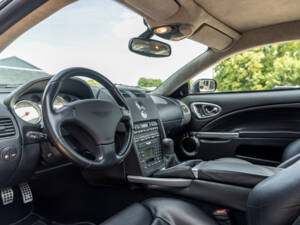 Image 4/56 of Aston Martin V12 Vanquish S (2005)