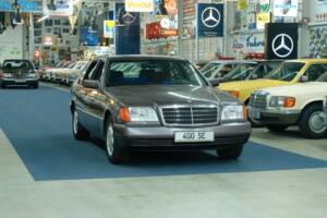 Bild 6/50 von Mercedes-Benz 400 SE (1991)