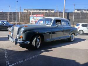 Bild 2/15 von Mercedes-Benz 220 a (1955)