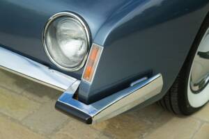Image 43/50 of Studebaker Avanti (1963)