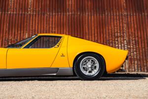 Afbeelding 50/56 van Lamborghini Miura P 400 S (1969)