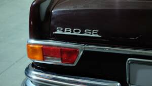 Bild 24/30 von Mercedes-Benz 280 SE 3,5 (1970)