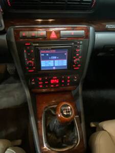 Bild 33/64 von Audi S4 Avant (2000)