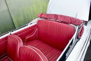 Imagen 45/50 de Sunbeam Rapier Mk IIIA (1963)