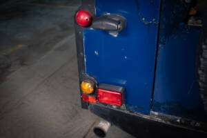 Image 21/86 de Land Rover Defender 110 Td5 (1999)